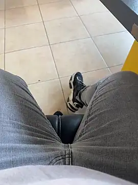 S2kicibey06 online show from 01/31/25, 01:02