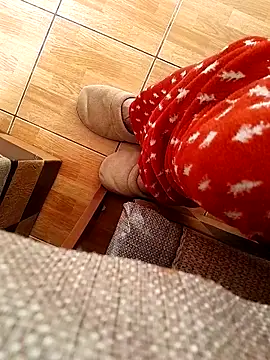Snapshot of feet_toes chatting on 03/05/25, 05:29 feet toes online show from 03/05/25, 05:29