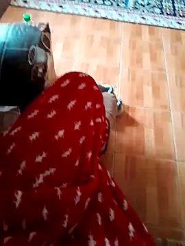 Snapshot of feet_toes chatting on 03/17/25, 06:07 feet toes online show from 03/17/25, 06:07