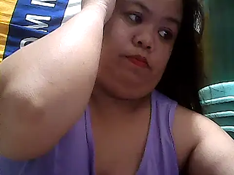 Snapshot of xxsweetshybabe chatting on 12/06/24, 09:43 xxsweetshybabe online show from 12/06/24, 09:43