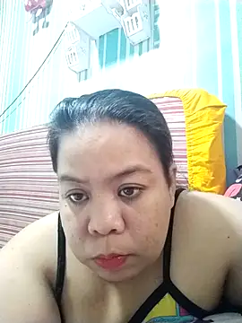 Snapshot of xxsweetshybabe chatting on 09/24/25, 04:27 xxsweetshybabe online show from 09/24/25, 04:27