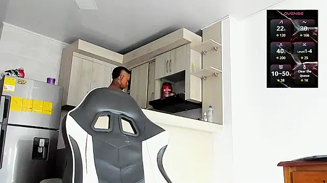 YeremiBrowm online show from 11/29/25, 07:39