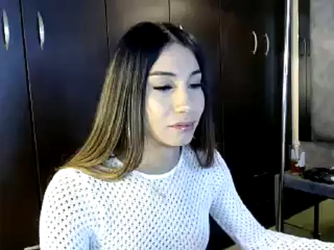 Snapshot of saraplayboy96 chatting on 01/30/25, 08:21 saraplayboy96 online show from 01/30/25, 08:21