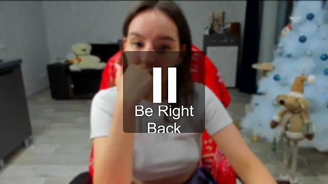 Snapshot of c_arina_x chatting on 01/01/25, 08:15 c arina x online show from 01/01/25, 08:15