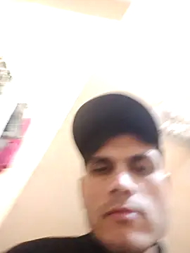 Snapshot of alex78265 chatting on 10/07/25, 11:35 alex78265 online show from 10/07/25, 11:35
