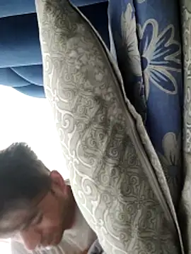 Snapshot of alex78265 chatting on 10/11/25, 02:55 alex78265 online show from 10/11/25, 02:55