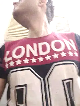 Snapshot of alex78265 chatting on 11/10/25, 06:18 alex78265 online show from 11/10/25, 06:18