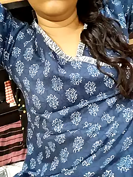 Diya 143 online show from 03/15/25, 10:24