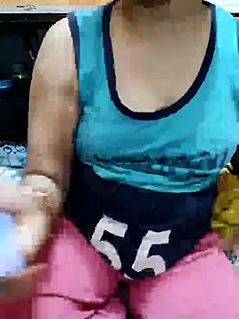 Diya 143 online show from 10/18/25, 05:35