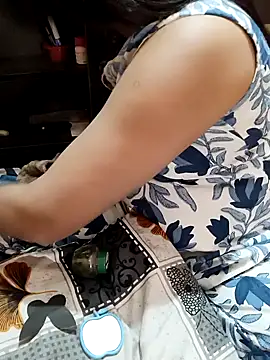 Diya 143 online show from 10/20/25, 06:14