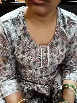 Diya 143 online show from 11/12/25, 05:02