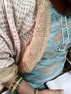 Diya 143 online show from 11/15/25, 05:16