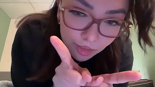 nativepumpkin95 online show from 10/16/25, 09:05