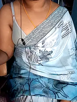 Tamil-hotwife online show from 01/25/25, 07:28