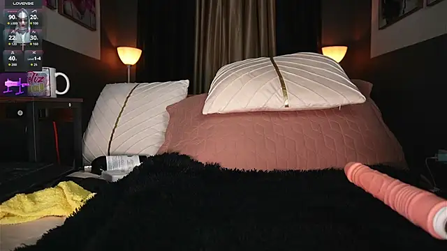 Emilyjhonson 01 online show from 10/16/25, 01:56