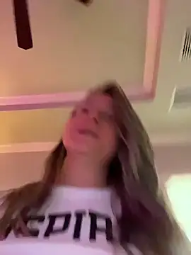 Vivian MayXxX online show from 10/31/25, 11:55