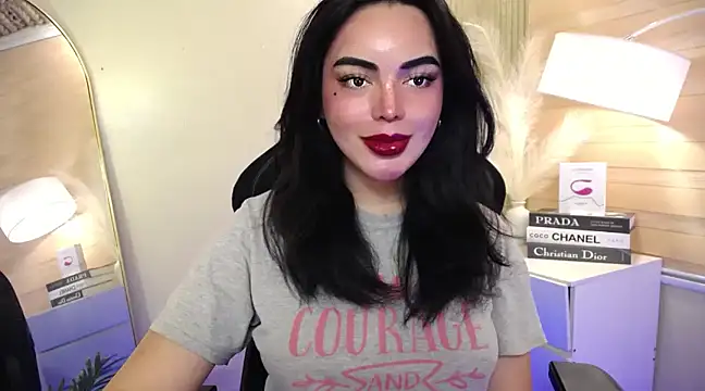 Snapshot of HotstuffCherrySummer chatting on 12/24/24, 07:28 HotstuffCherrySummer online show from 12/24/24, 07:28