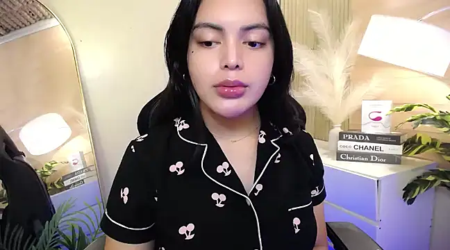 Snapshot of HotstuffCherrySummer chatting on 01/11/25, 08:54 HotstuffCherrySummer online show from 01/11/25, 08:54