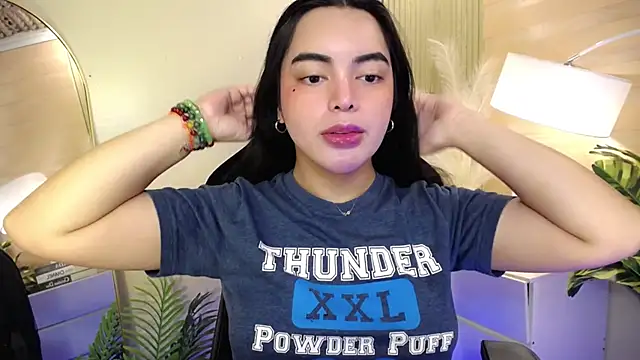 Snapshot of HotstuffCherrySummer chatting on 01/20/25, 06:42 HotstuffCherrySummer online show from 01/20/25, 06:42