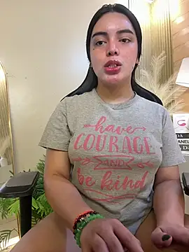 Snapshot of HotstuffCherrySummer chatting on 02/16/25, 05:37 HotstuffCherrySummer online show from 02/16/25, 05:37