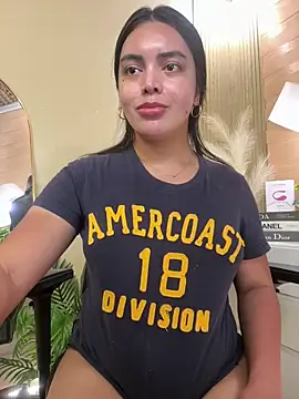 Snapshot of HotstuffCherrySummer chatting on 03/18/25, 05:31 HotstuffCherrySummer online show from 03/18/25, 05:31