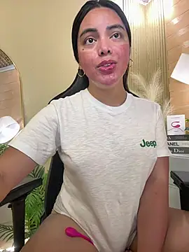 Snapshot of HotstuffCherrySummer chatting on 03/20/25, 05:46 HotstuffCherrySummer online show from 03/20/25, 05:46