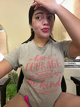 Snapshot of HotstuffCherrySummer chatting on 03/22/25, 06:00 HotstuffCherrySummer online show from 03/22/25, 06:00