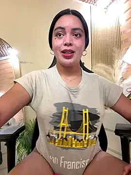 Snapshot of HotstuffCherrySummer chatting on 10/17/25, 08:06 HotstuffCherrySummer online show from 10/17/25, 08:06