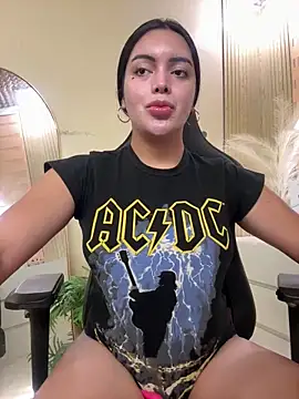 Snapshot of HotstuffCherrySummer chatting on 11/16/25, 08:31 HotstuffCherrySummer online show from 11/16/25, 08:31