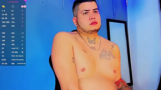 Snapshot of Thomas_chubbyxhot chatting on 12/27/24, 02:14 Thomas chubbyxhot online show from 12/27/24, 02:14