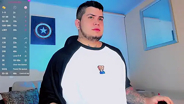 Snapshot of Thomas_chubbyxhot chatting on 02/06/25, 06:08 Thomas chubbyxhot online show from 02/06/25, 06:08