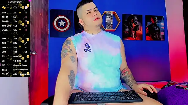 Snapshot of Thomas_chubbyxhot chatting on 09/12/25, 06:24 Thomas chubbyxhot online show from 09/12/25, 06:24