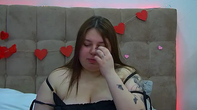 Snapshot of LillianKim chatting on 02/16/25, 07:05 LillianKim online show from 02/16/25, 07:05