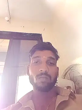 Snapshot of sushilbhosale667 chatting on 11/11/25, 10:26 sushilbhosale667 online show from 11/11/25, 10:26