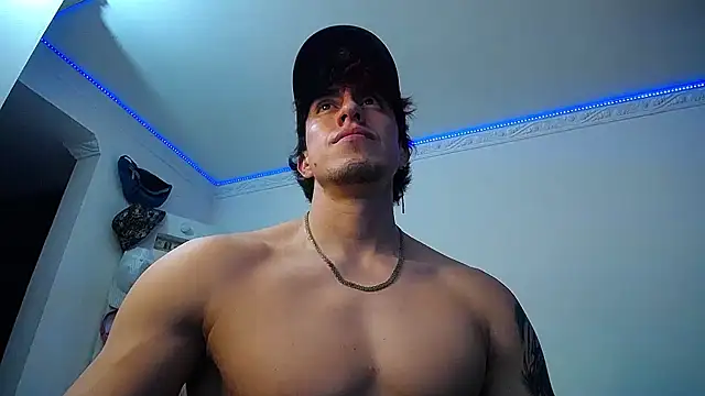 strongboy  online show from 01/29/25, 12:54