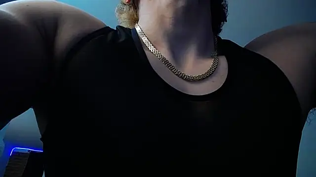 strongboy  online show from 02/19/25, 01:40