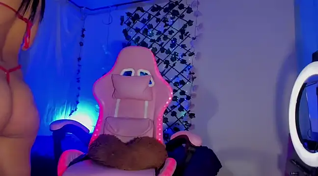 -Camila  online show from 12/16/24, 09:31