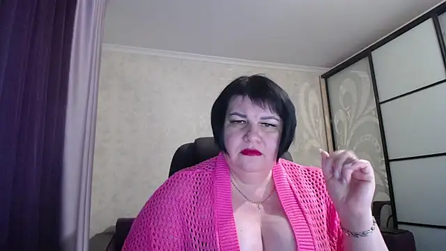 JuicyLady Di online show from 02/09/25, 03:12