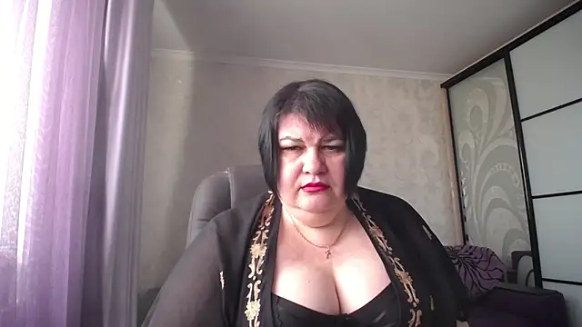 JuicyLady Di online show from 03/13/25, 07:09