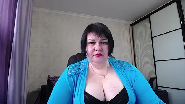 JuicyLady Di online show from 11/11/25, 09:53