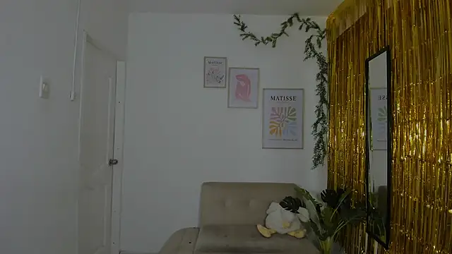 hornyprincess   online show from 11/07/25, 06:08