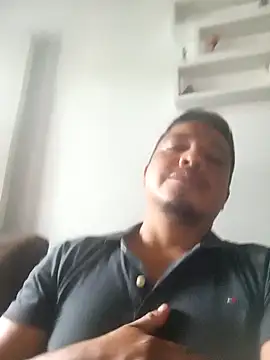 Snapshot of Vulckano43 chatting on 12/07/24, 07:54 Vulckano43 online show from 12/07/24, 07:54