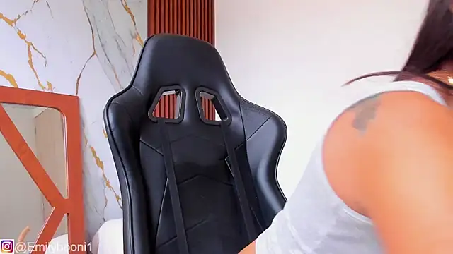 EmilyBoonny1 online show from 11/19/25, 07:14