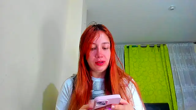 Snapshot of horny__molly_ chatting on 02/07/25, 03:45 horny molly online show from 02/07/25, 03:45