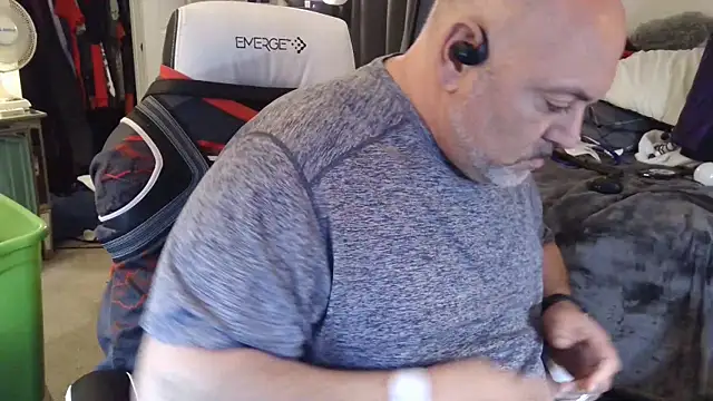 Snapshot of Drake_DVamp chatting on 03/22/25, 03:30 Drake DVamp online show from 03/22/25, 03:30