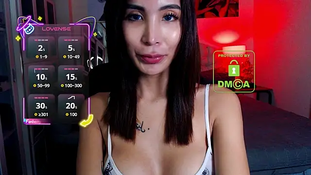 Snapshot of BunnieAngel chatting on 10/13/25, 04:12 BunnieAngel online show from 10/13/25, 04:12