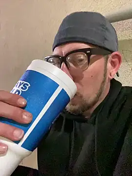 Tomas Zaddy online show from 12/17/24, 10:55