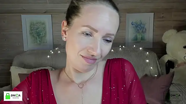 Queenymel online show from 10/24/25, 05:09