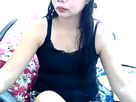 Snapshot of pinay_milfxx chatting on 01/06/25, 10:46 pinay milfxx online show from 01/06/25, 10:46
