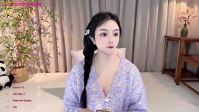 Snapshot of GeGe_Highness chatting on 12/16/24, 11:22 GeGe Highness online show from 12/16/24, 11:22